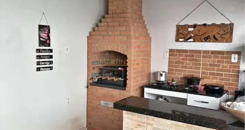 Sobrado à venda no bairro Santiago - Araguari/MG