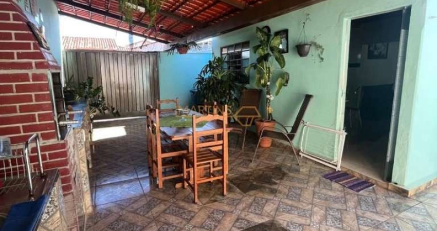 Casa à venda no bairro Área Rural de Araguari - Araguari/MG