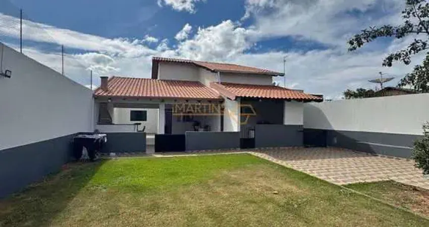 Casa com 4 quartos à venda na Rua Antônio Lemos da Silva, Santiago, Araguari