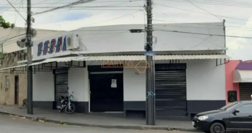 Casa comercial à venda no Centro, Araguari 