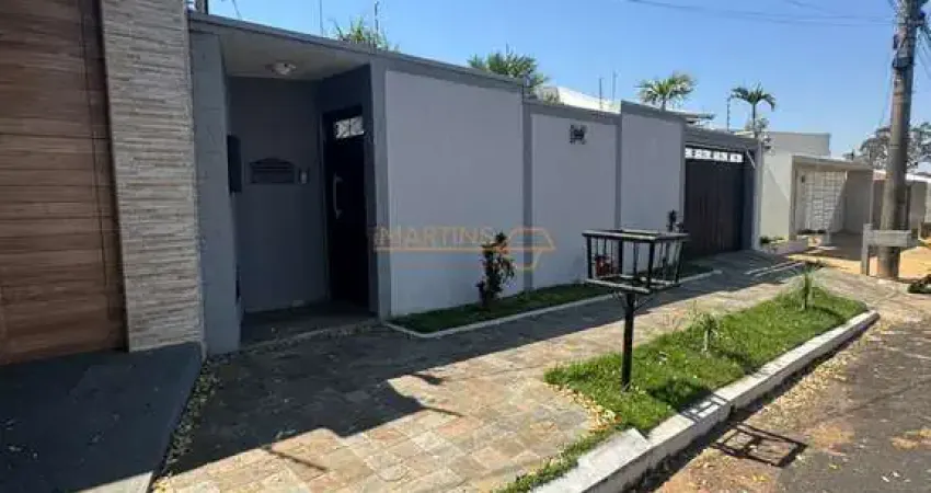Casa com 4 quartos à venda na Rua Antônio Lemos da Silva, Sibipiruna, Araguari