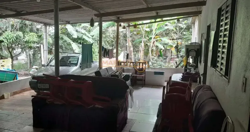 Fazenda à venda no Centro, Araguari 