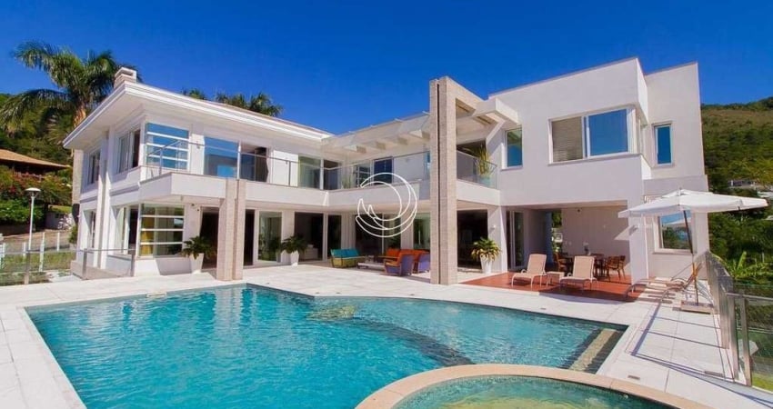 Casa à venda no bairro Praia Brava - Florianópolis/SC