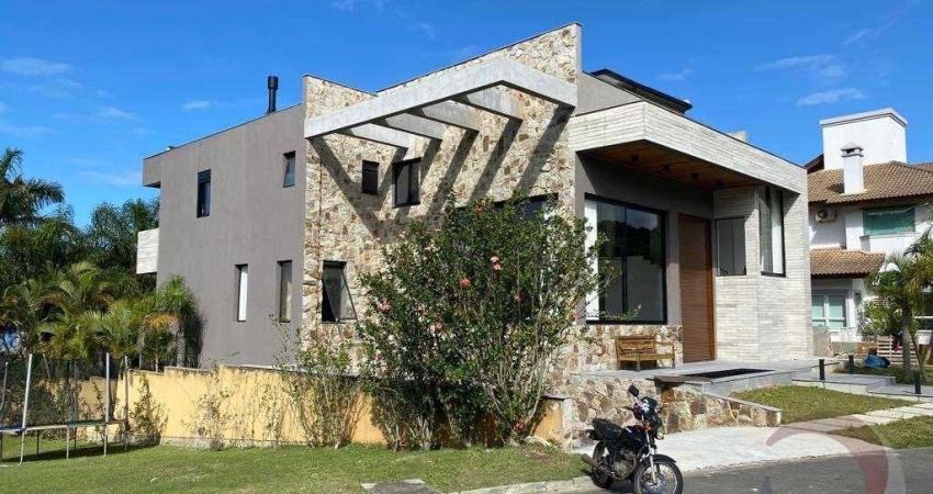 Casa à venda no bairro Barra da Lagoa - Florianópolis/SC