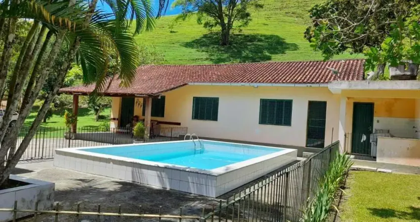Fazenda para Venda em Silva Jardim, Imbaú, 3 dormitórios, 1 suíte, 2 banheiros, 2 vagas