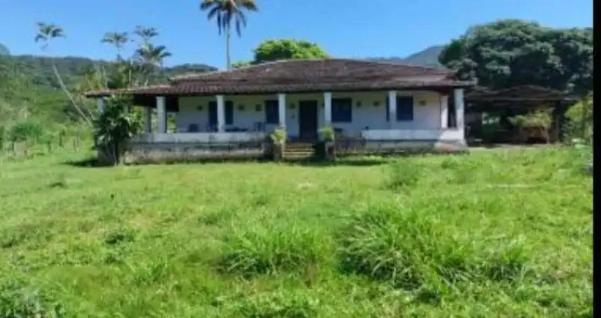 Fazenda para Venda em Cachoeiras de Macacu, Gaviões, 3 dormitórios, 1 banheiro, 1 vaga