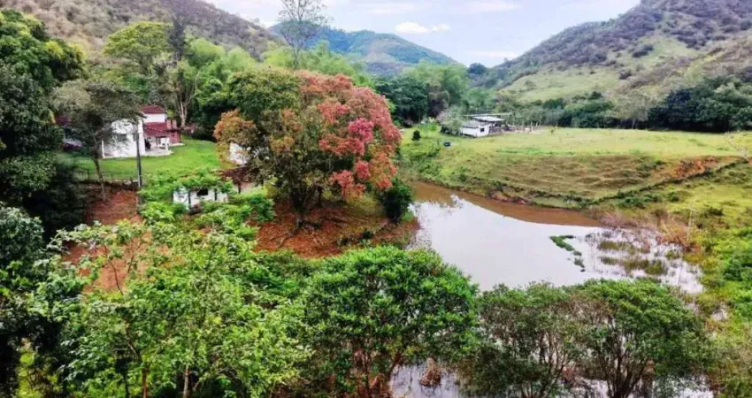 Fazenda para venda em cachoeiras de macacu, papucaia, 3 dormitórios, 1 suíte, 2 banheiros, 2 vagas