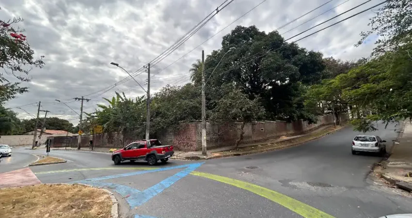 Terreno comercial à venda na Rua Raimundo Albergaria Filho, s/n, Copacabana, Belo Horizonte