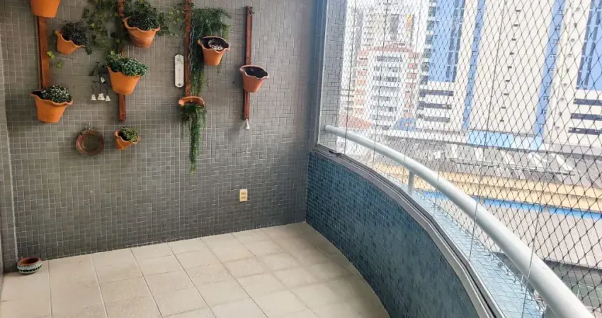 APARTAMENTO ENORME COM 4 DORMITÓRIOS NO MELHOR DO CANAL 2. A UNIÃO ENTRE BELEZA E SOFISTICAÇÃO.