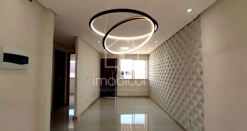 Aluga-se casa de 2/4 sendo 1 suíte no condomínio vog primavera