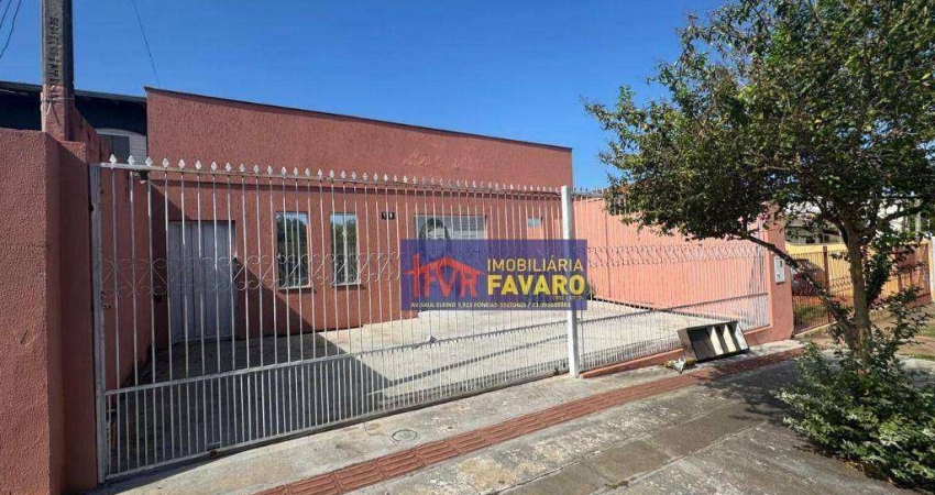Excelente imóvel adequado para salão de beleza. Próximo ao supermercado Santarém do Violin, com aproximadamente 70M². R$ 248mil.