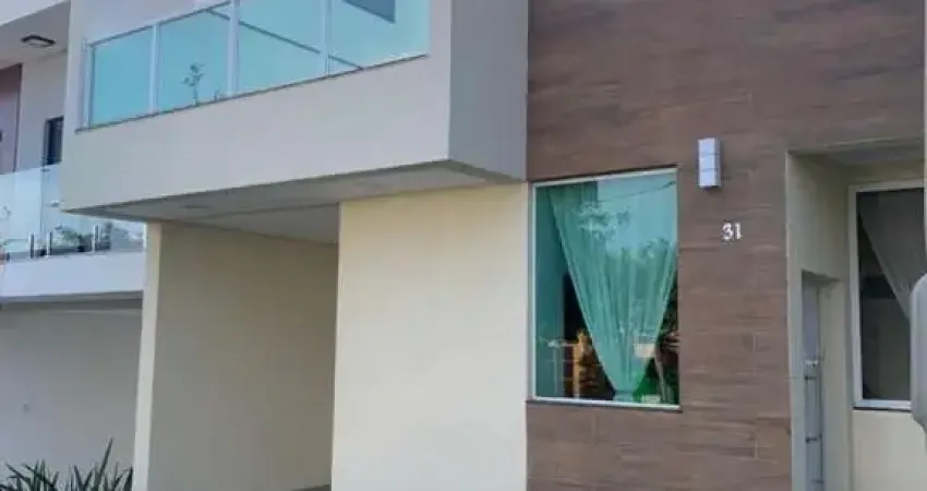 Venda de Casa em Condomínio de Luxo em Sorocaba-SP no Jardim Terras de São Francisco: 3 quartos, 1 suíte, 2 salas, 3 banheiros, 2 vagas, 140m².