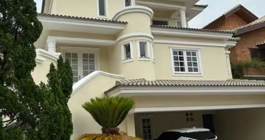 Luxuosa casa em condomínio no Jardim Isaura, Sorocaba-SP: 5 quartos, 5 suítes, 3 salas, 6 banheiros, 4 vagas, 464m². Venha conferir!