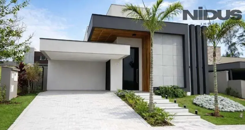 Casa de alto padrão em condomínio de luxo em Alphaville Nova Esplanada 3, Votorantim-SP: 3 quartos, 3 suítes, 2 salas, 5 banheiros, 4 vagas, 247m².