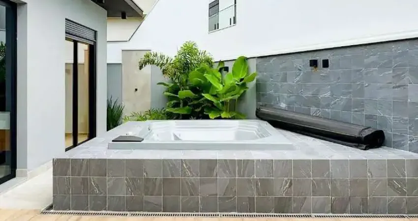 Casa de luxo em condomínio no Residencial Aldeia da Mata em Votorantim-SP: 3 suítes, 3 salas, 5 banheiros, 4 vagas.