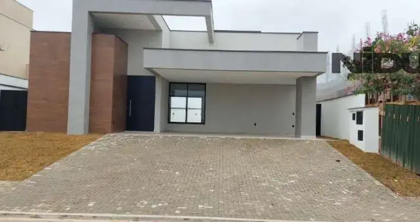 Casa de alto padrão à venda em Alphaville Nova Esplanada 3, Votorantim-SP: 3 quartos, 3 suítes, 2 salas, 6 vagas de garagem, 248m²!