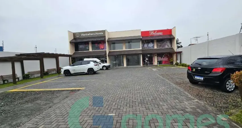 Ponto comercial com 4 salas para alugar na Avenida Senador Salgado Filho, 3801, Uberaba, Curitiba