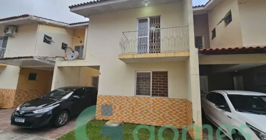 Sobrado com 3 dormitórios para alugar no Res. Azaleias Alto Boqueirão