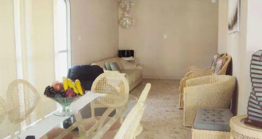 Ótima Cobertura PenthHouse na Praia de Pitangueiras,Amplo Terraço,2 Garagens,Lazer com Churrasqueira,Local Nobre,200 M² Úteis!!!