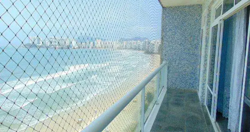 Pitangueiras - Frente ao mar - 04 dormitórios (03 suítes) - 02 vagas em parqueamento.