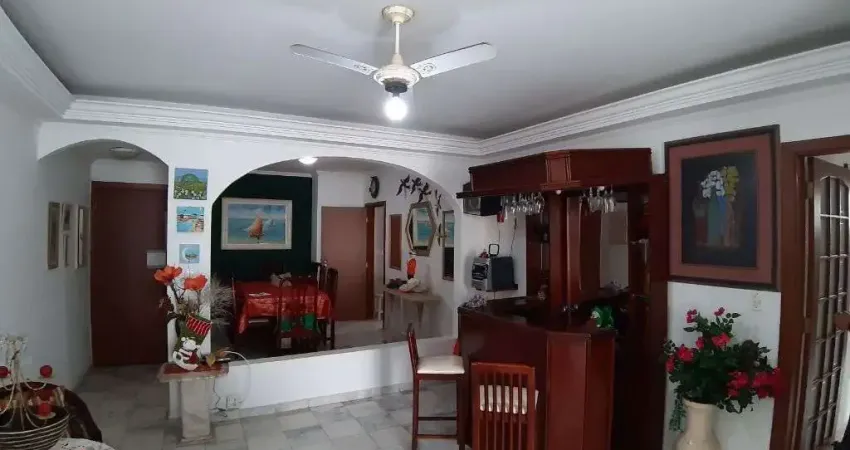 APTO. MOBILIADO, 03 DORMITÓRIOS (01 SUÍTE COM VISTA P/ O MAR)