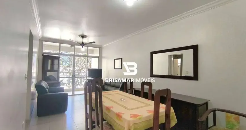 Pitangueiras- uma quadra do mar , localização espetacular , garagem no prédio.