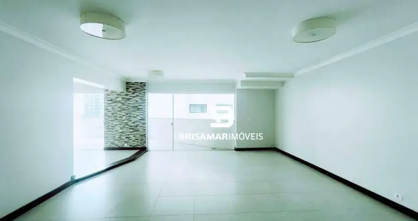 Pitangueiras- localização privilegiada , 164,48 m² útei , 02 vagas de garagem no prédio , maravilhosa área de lazer.