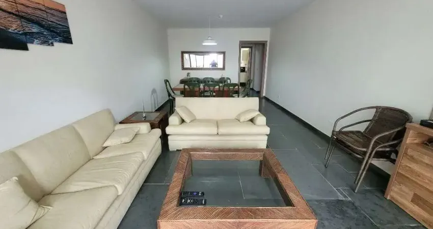 Pitangueiras- pertinho da praia , 133,95 m² úteis , 02 vagas de garagem no prédio.