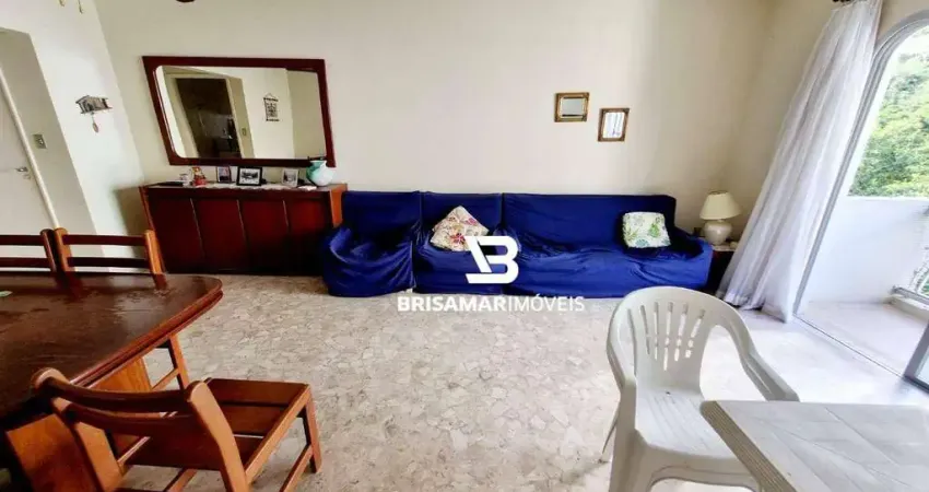 Pitangueiras- local nobre , amplo apartamento , sacada , garagem no prédio.