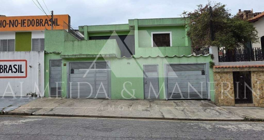 Casa Ampla com 3 Suítes e Lareira na Utinga: Seu Espaço de Conforto e Lazer!