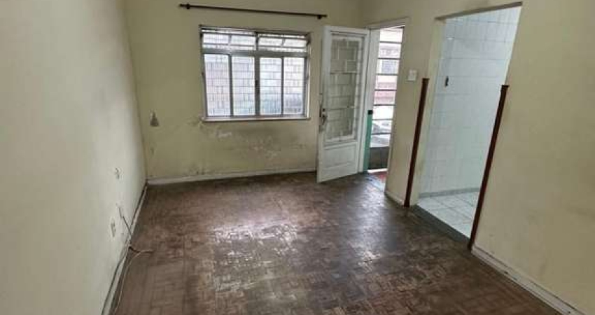 Sobrado para Venda em Santos, Macuco, 2 dormitórios, 2 banheiros