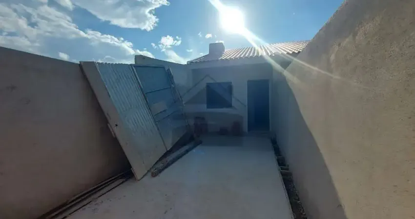 Casa com 2 quartos à venda na Rua Pedro Prosdócimo, Tatuquara, Curitiba