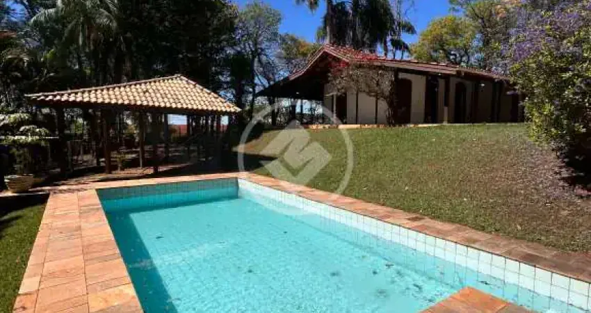 Casa no condomínio marambaia – esquina com dois lotes e atmosfera de chácara codigo: 151219