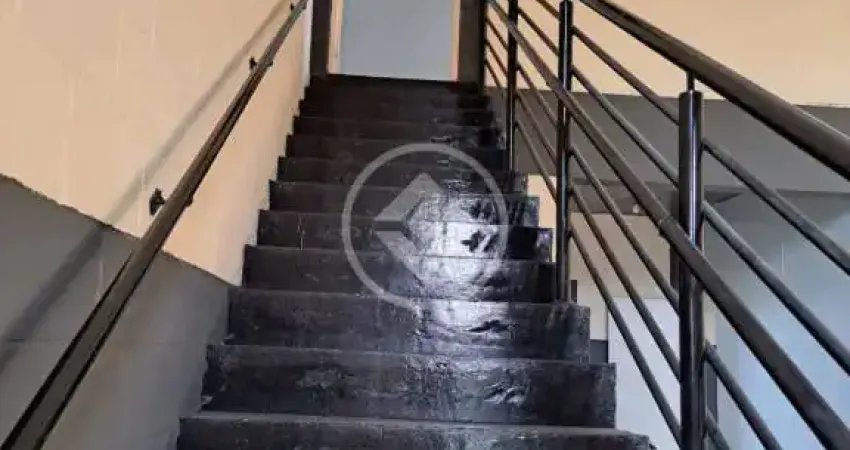 Galpão novo e moderno – 180m² com mezanino em rua tranquila codigo: 144052