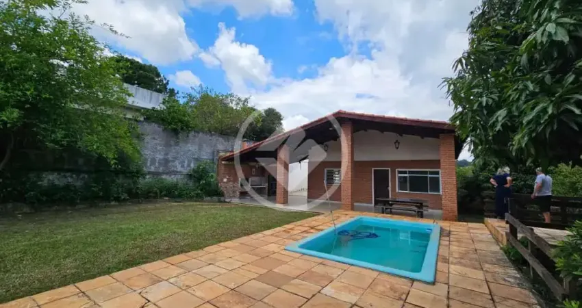 Casa a venda com 03 suítes no condomínio chácaras do lago em vinhedo codigo: 134599