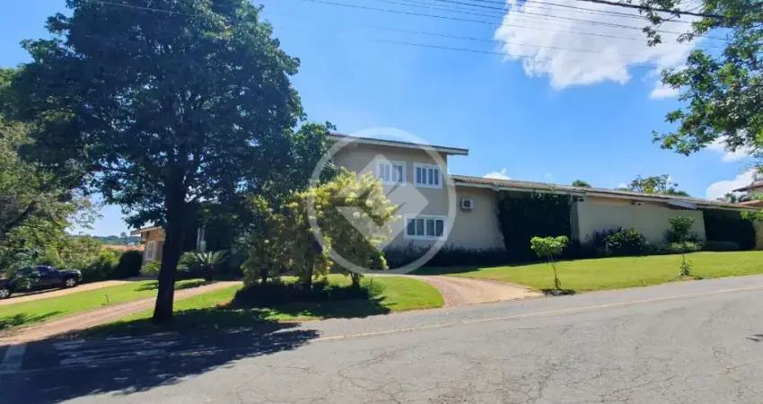 Casa térrea com 4 suítes à venda, condomínio são joaquim vinhedo.sp codigo: 72745