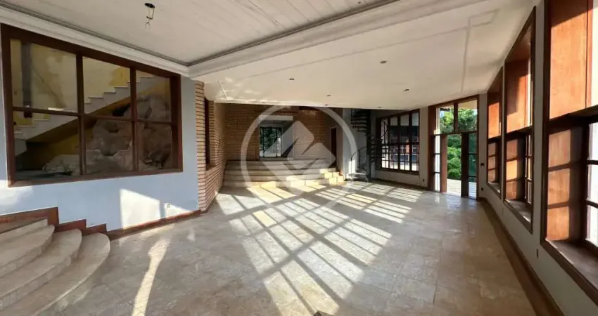 Casa comercial a venda com 14 quartos sendo 10 suítes no bairro observatório em vinhedo. codigo: 135942