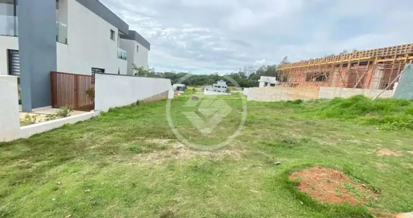 Terreno á venda de 600 metros no condomínio arboretum em vinhedo codigo: 115320