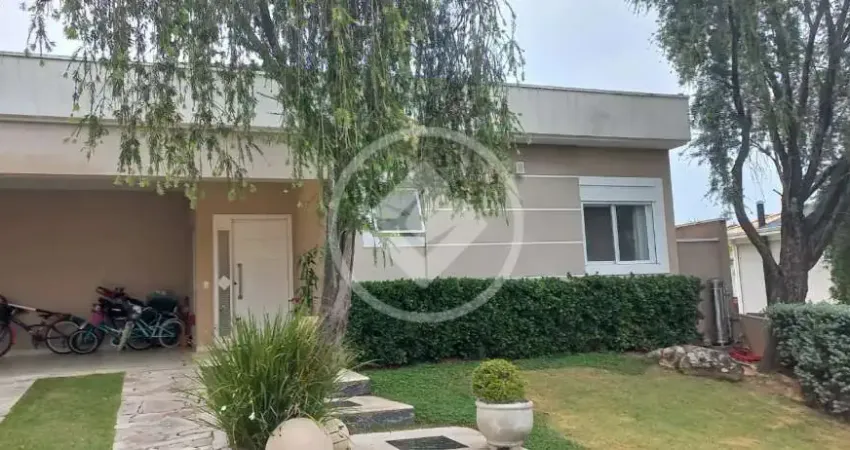 Linda casa térrea, três suítes, espaços amplos integrados e confortaveis, no condomínio villagio di verona em vinhedo. codigo: 152869