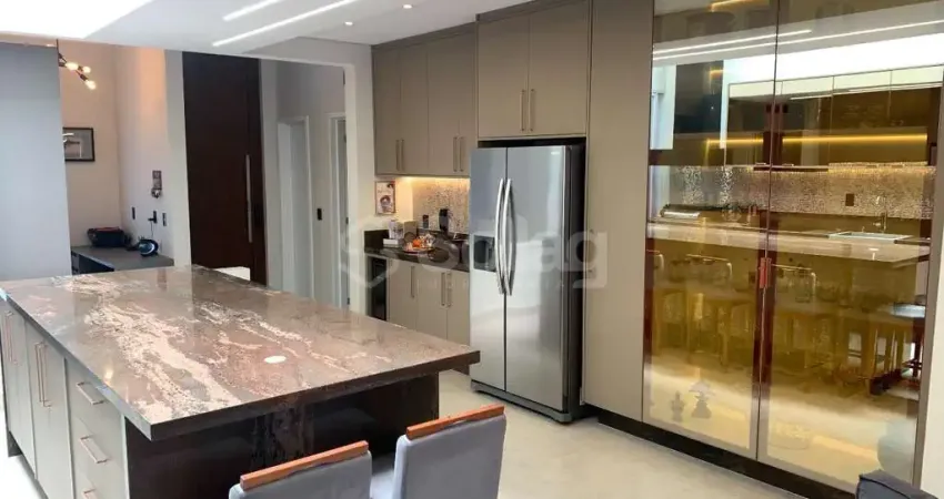 Casa em condomínio para comprar no condomínio Quinta das Parreiras na Cidade de Valinhos, interior de São Paulo.