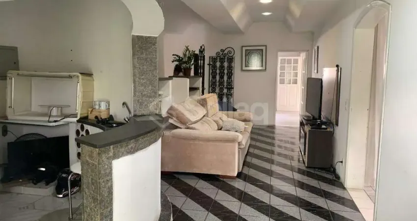 Casa à venda, 5 quartos, 2 suítes, 4 vagas, Nova Vinhedo - Vinhedo/SP
