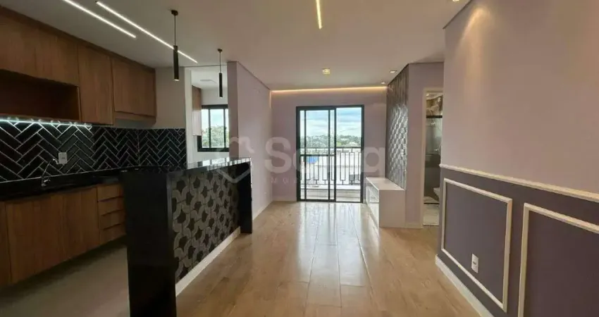 Apartamento decorado para alugar em Vinhedo com 2 quartos sendo 1 suíte no Condomínio Vicenza .