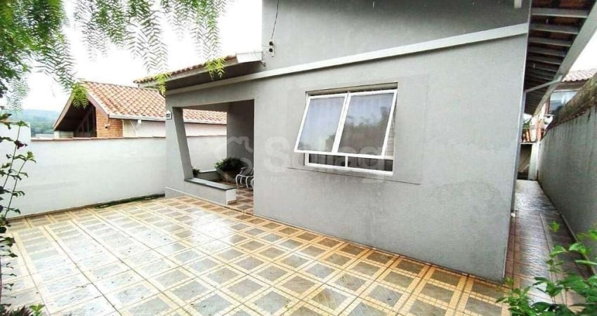 Casa à Venda no bairro Planalto em Vinhedo, interior de São Paulo!!