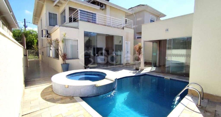 Casa à Venda no Condomínio Terras de São Francisco, em Vinhedo/SP!!