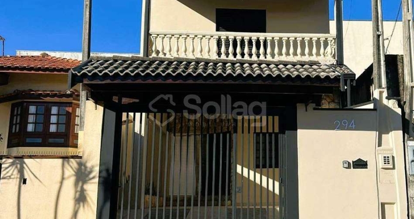 Casa a venda em Vinhedo no bairro da Capela.
