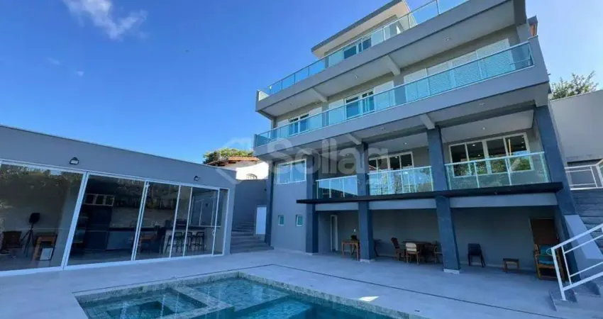 Exuberante casa à venda com 4 suítes, lazer privativo completo, com vista no condomínio estância marambaia em vinhedo interior de são paulo.