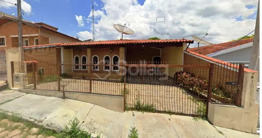 Casa com 3 quartos à venda na Rua Fortaleza, Centro, Vinhedo