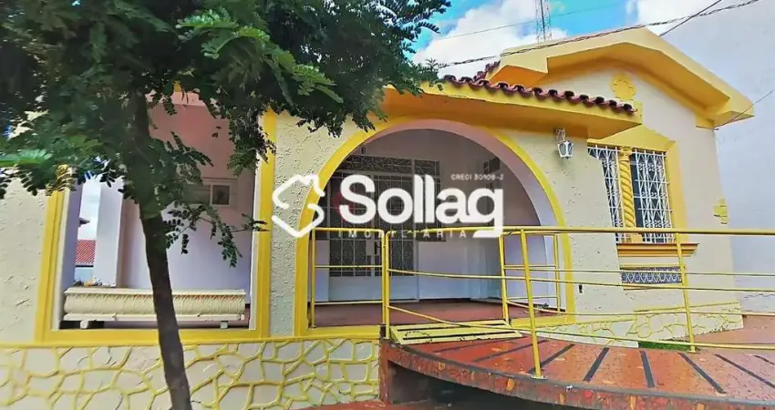 Casa comercial para alugar no centro de vinhedo – 5 quartos, área ampla