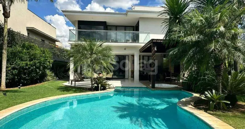 Casa alto padrão, moderna e mobiliada para alugar, 3 suítes, piscina no Condomínio Exclusivo Campo de Toscana em Vinhedo -São Paulo