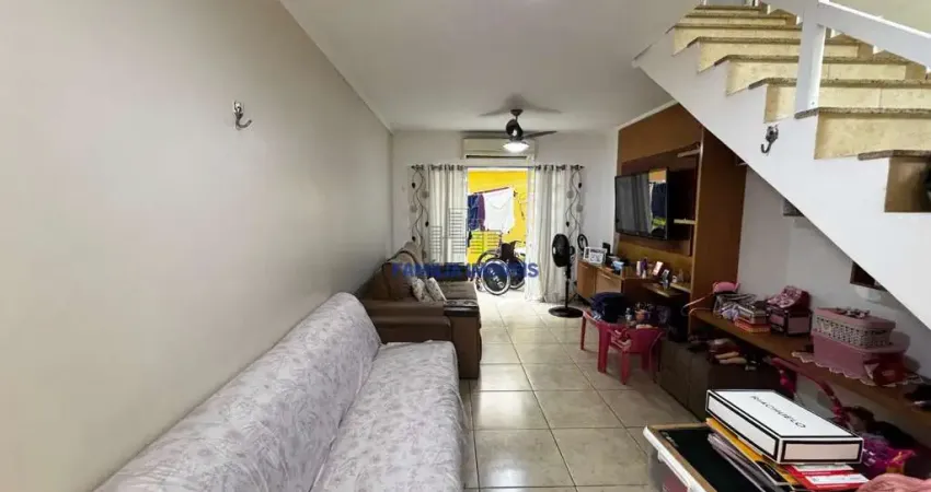Casa em condomínio fechado com 2 quartos à venda na Avenida Mota Lima, --, Vila Cascatinha, São Vicente
